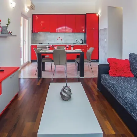 Διαμέρισμα One-bedroom In Μακάρσκα